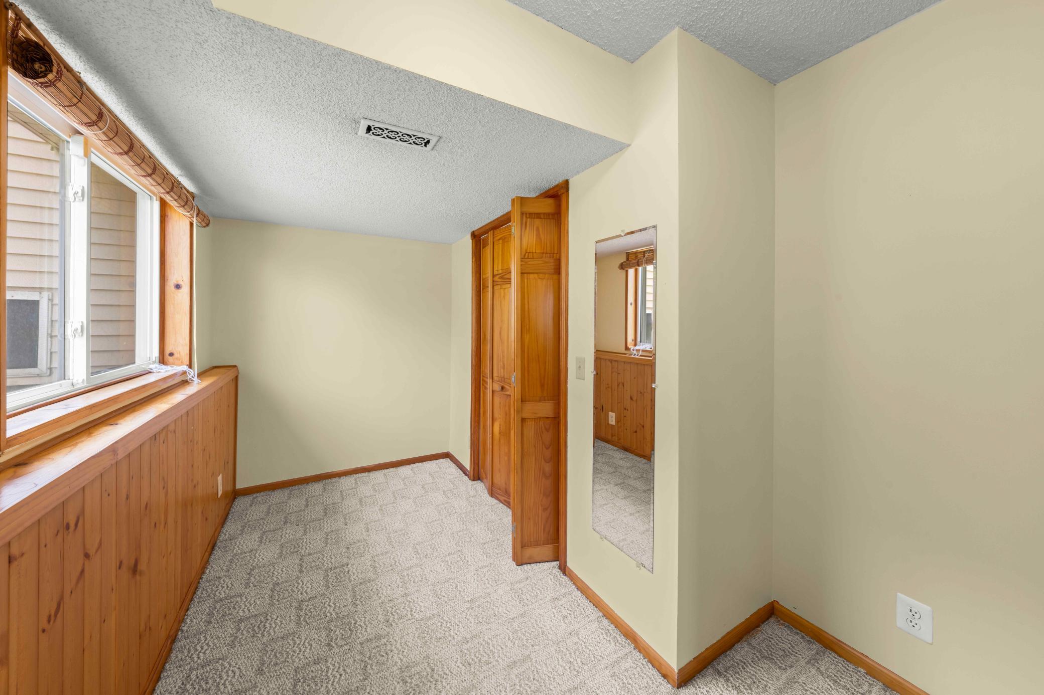 bedroom 3.jpg