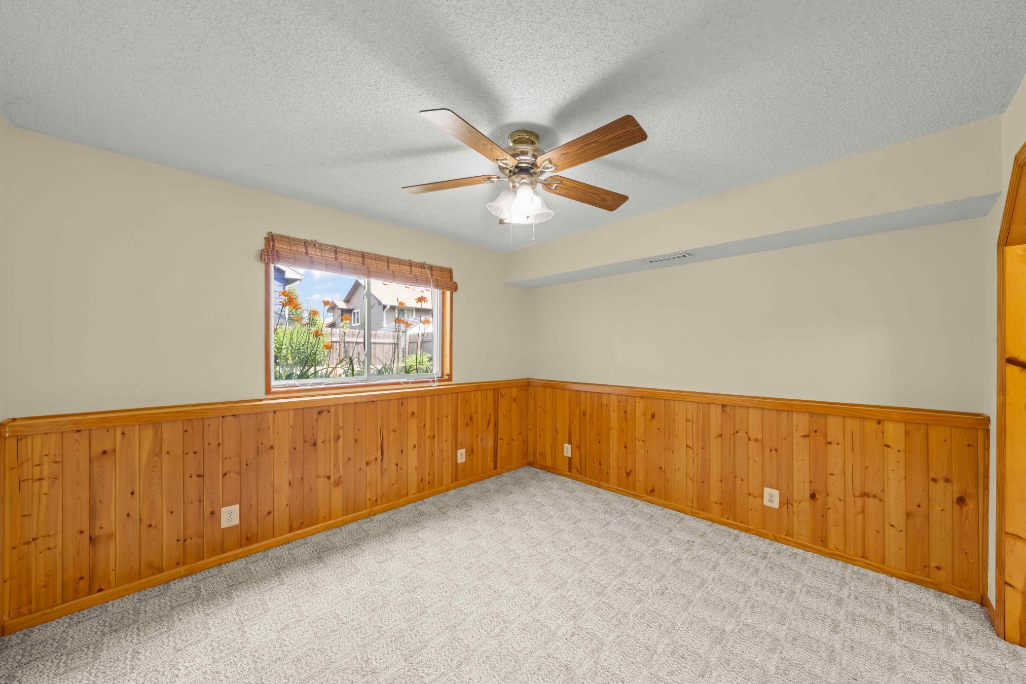 bedroom 3.jpg