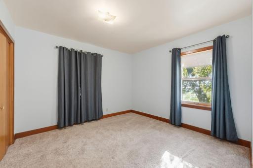 402 Emerson Avenue N, Raymond, MN 56282