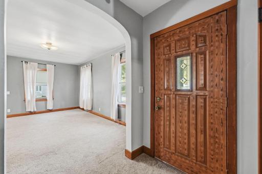 402 Emerson Avenue N, Raymond, MN 56282