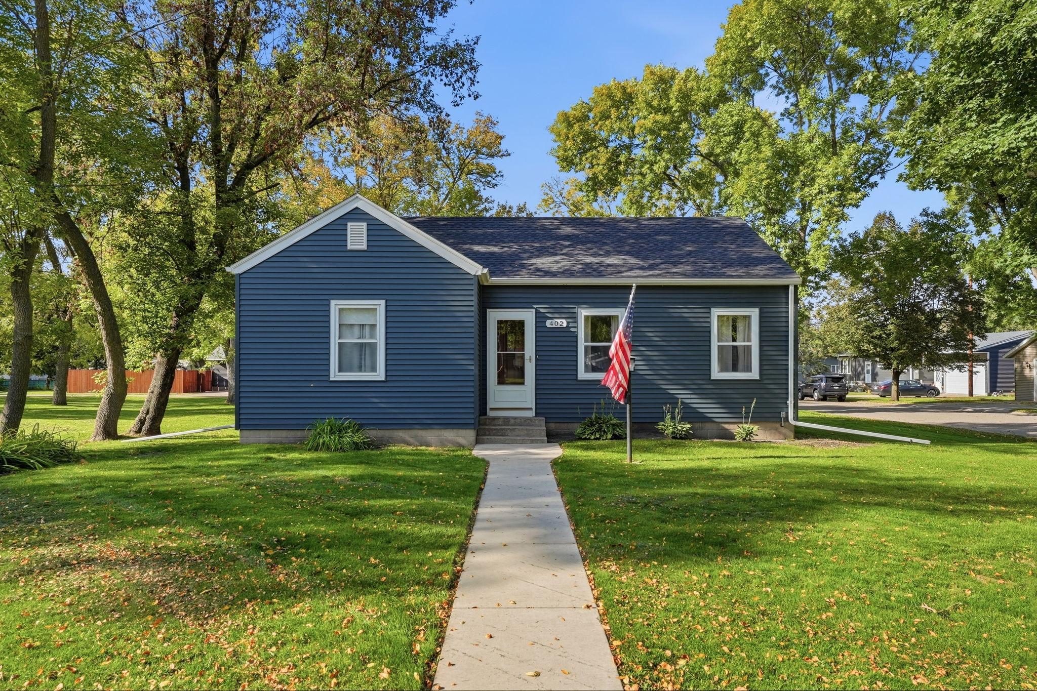 Property photo for 402 Emerson Avenue N, Raymond, MN 56282