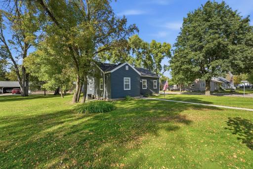 402 Emerson Avenue N, Raymond, MN 56282