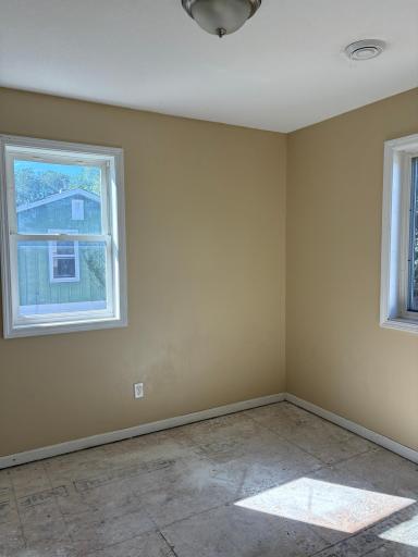 565 Hatch Avenue, Saint Paul, MN 55117