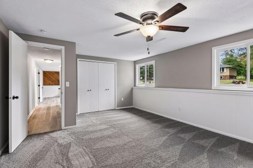 963 Marnie Street S, Maplewood, MN 55119