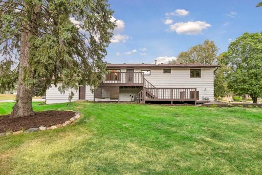 963 Marnie Street S, Maplewood, MN 55119