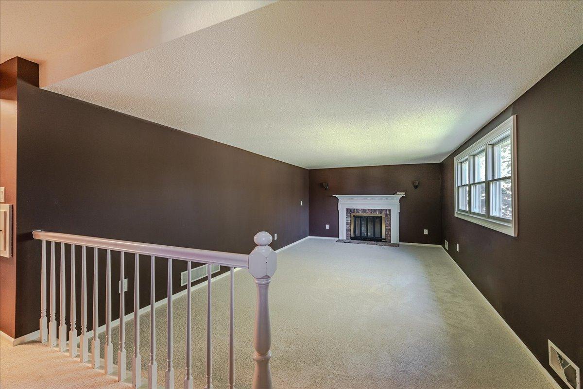 Primary Bedroom.jpg