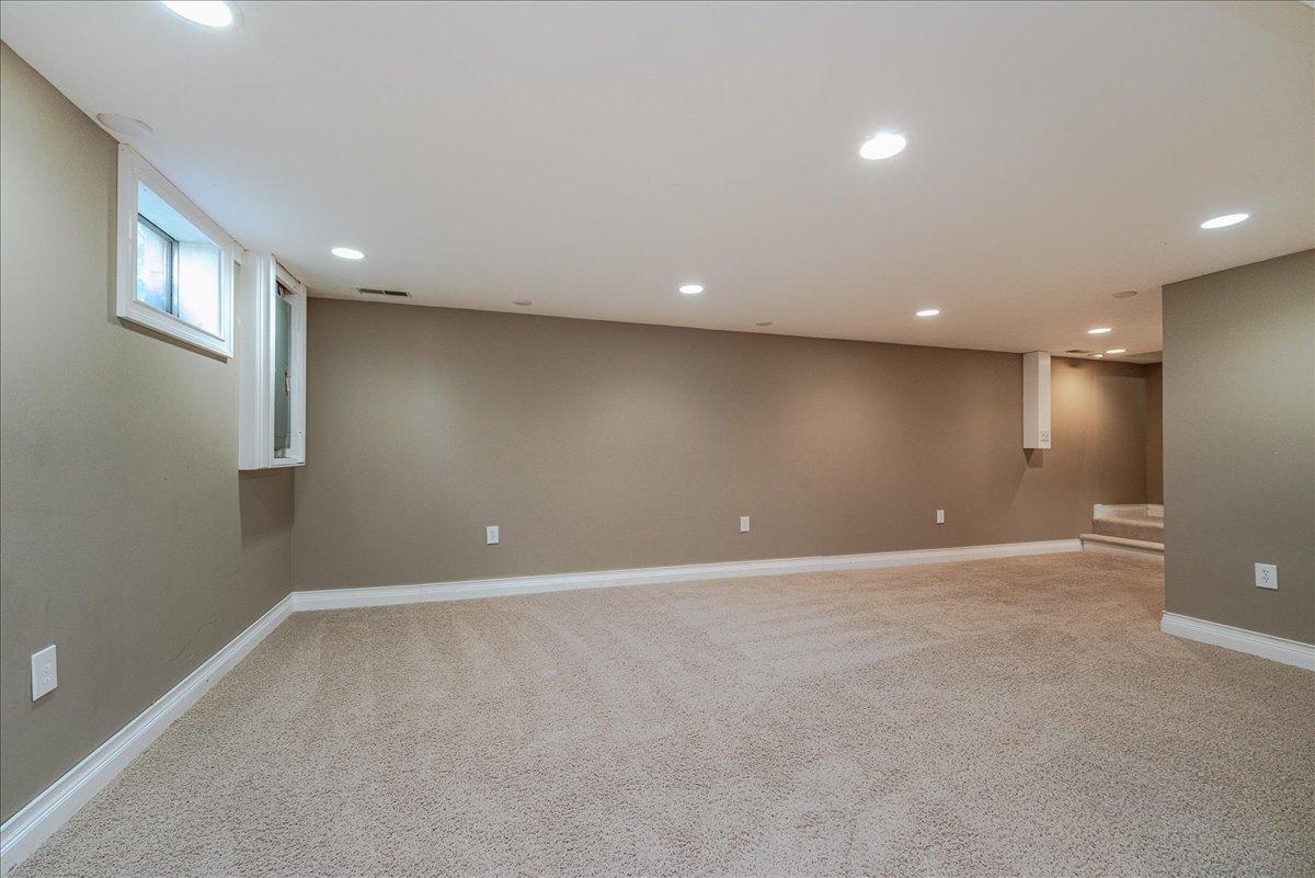 Game Room (3).jpg