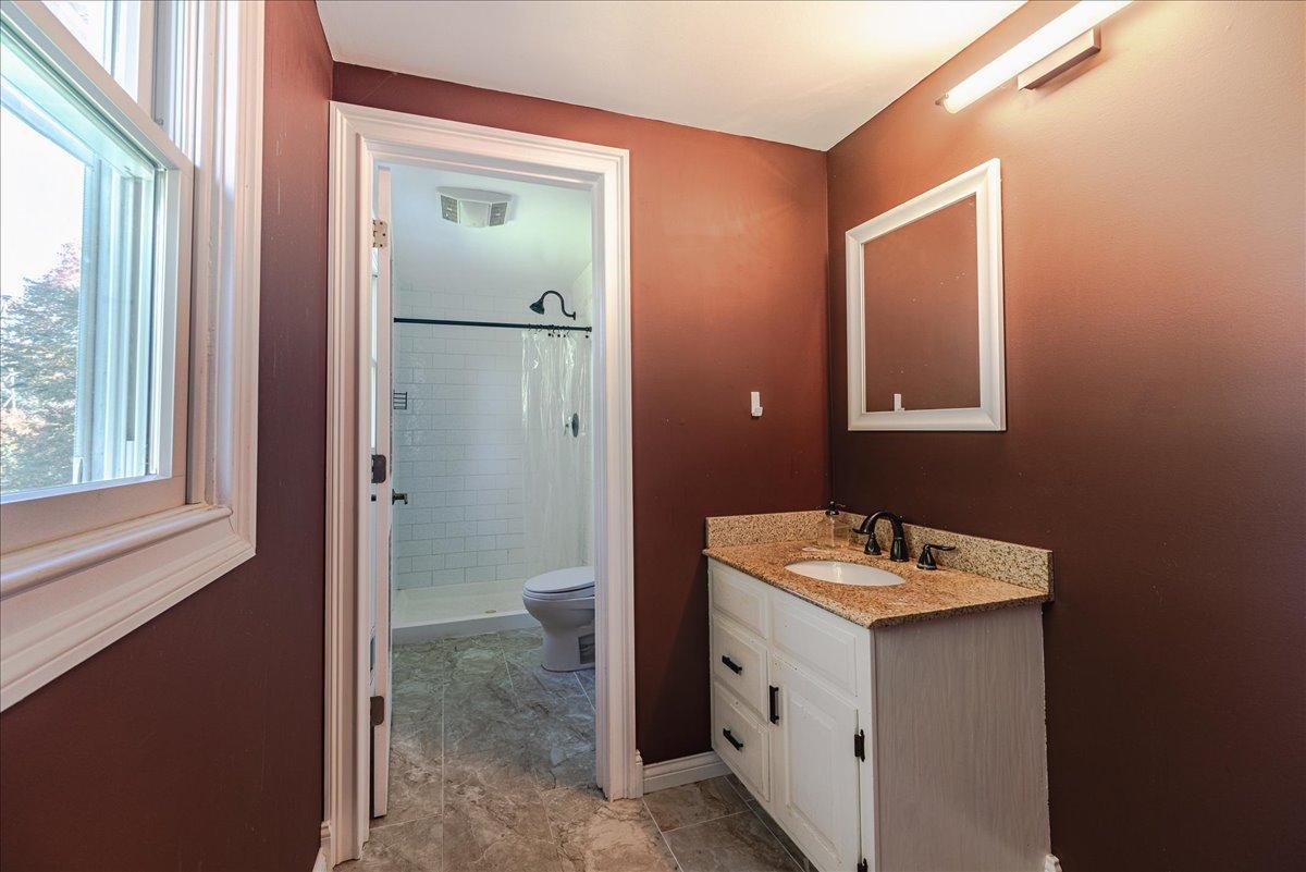 Primary Bathroom.jpg