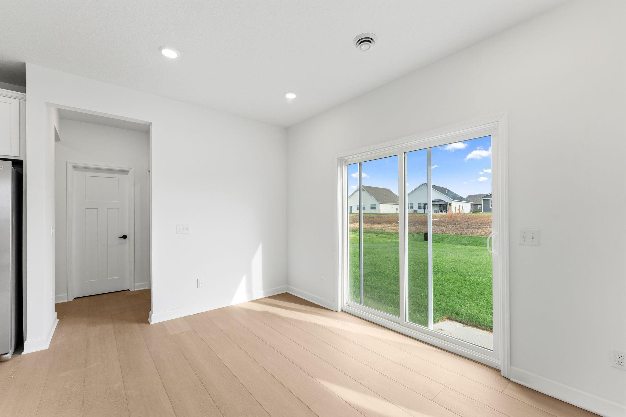 Conveniently located near the kitchen, the dining room is the ideal location for meals with friends and family.