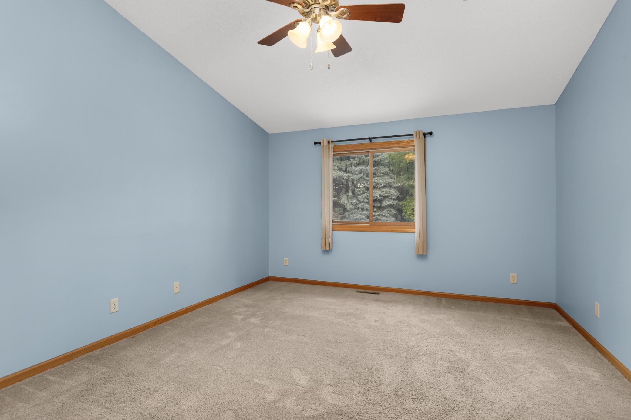 Upper level primary bedroom