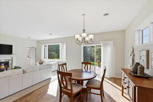 Perfectly positioned between the kitchen and living area, this dining space is ideal for everyday living and special occasions!
