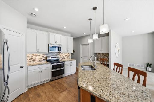 8773 Irving Boulevard N, Lake Elmo, MN 55042