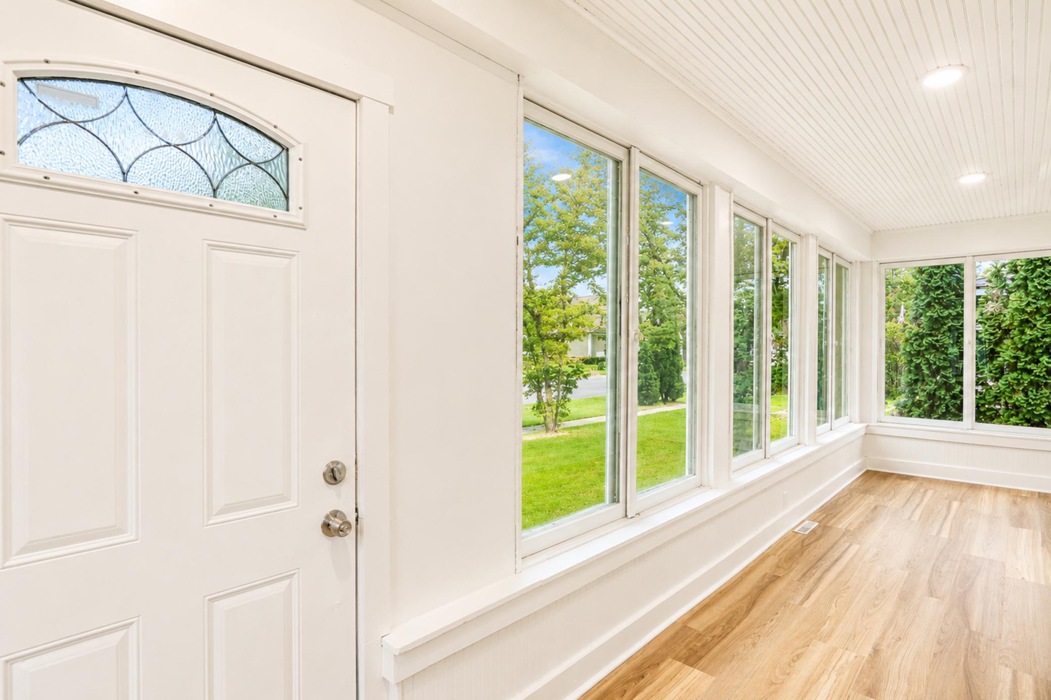 front entry_02.jpg