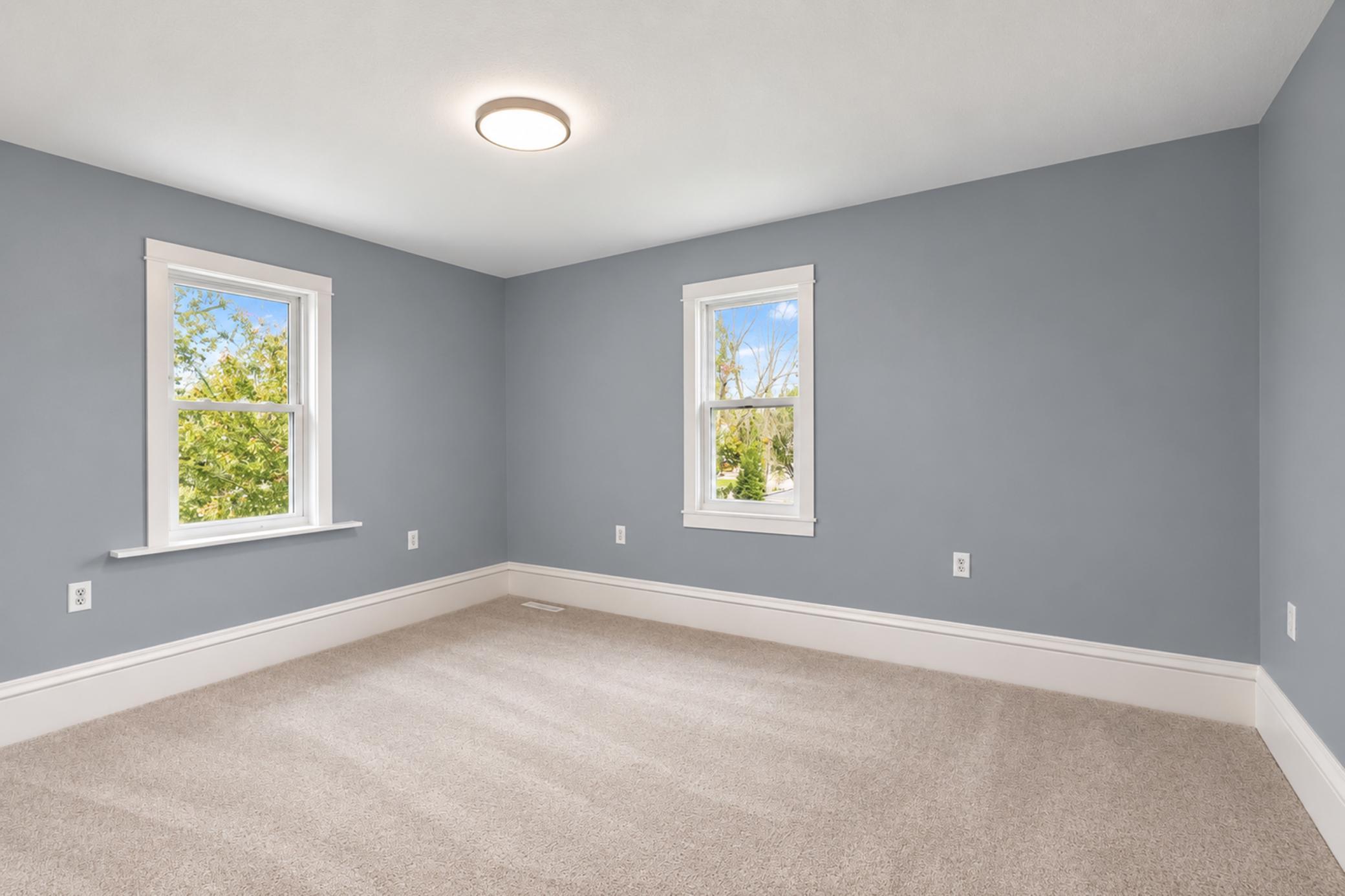 main bedroom_01.jpg