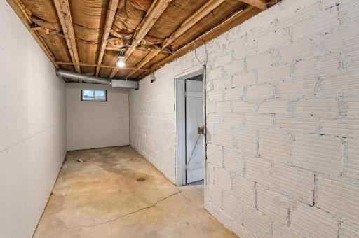403 2nd Street, Lyle, MN 55953
