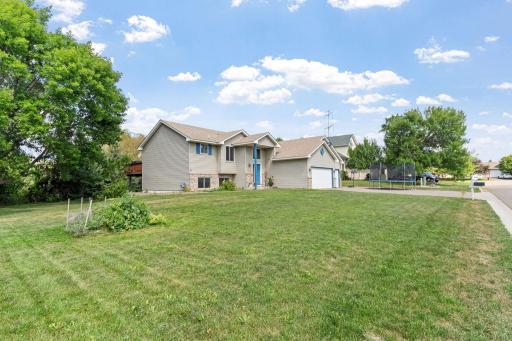 18566 96th Place N, Maple Grove, MN 55311