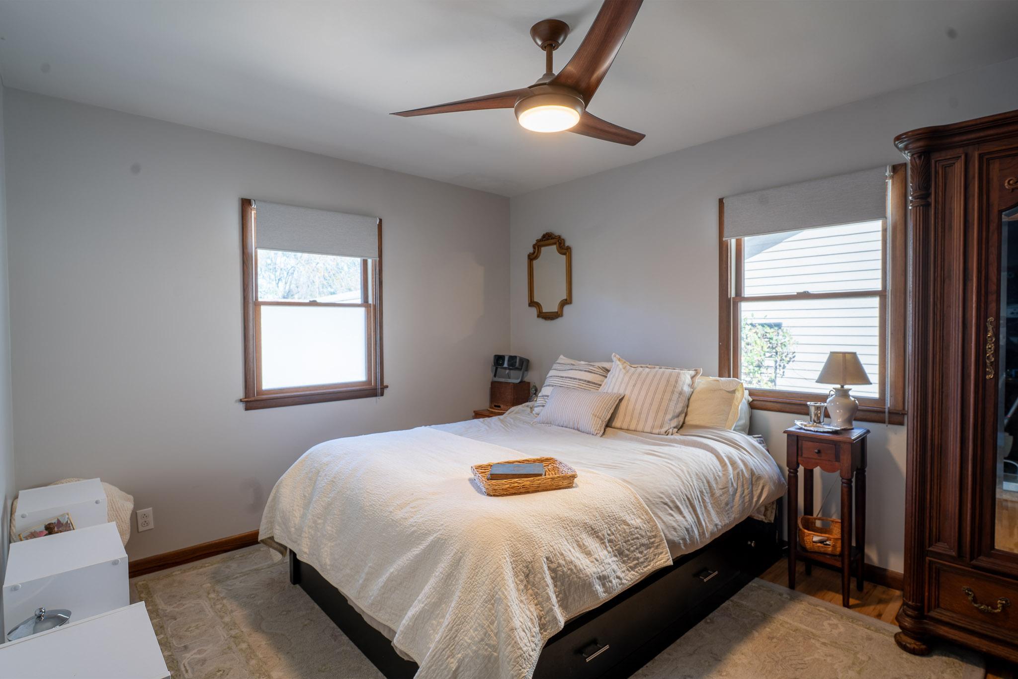 08_Bedroom.jpg