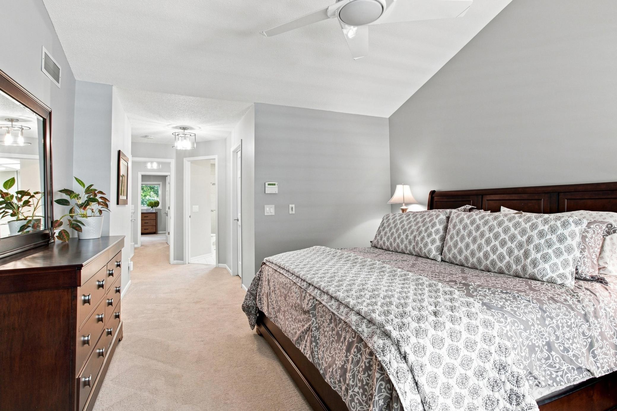 6287 Sequoia Circle, Eden Prairie