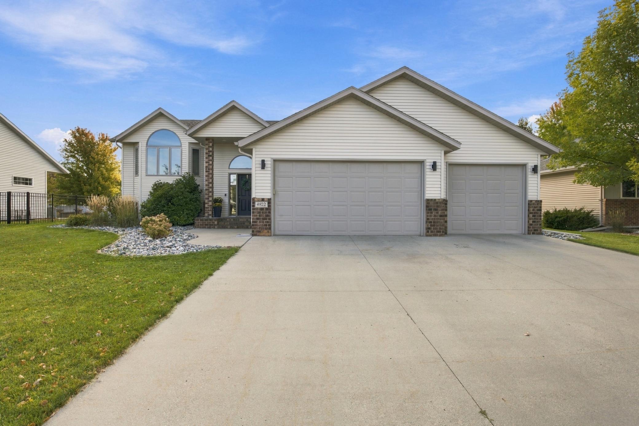 Property photo for 4822 43rd Street S, Fargo, ND 58104