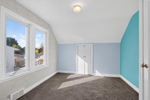 3716 Hayes Street NE, Columbia Heights, MN 55421