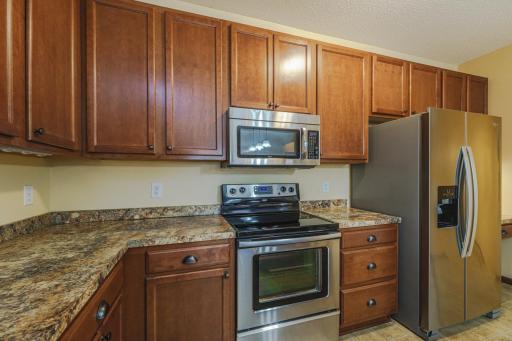 13231 Virginia Avenue S, Savage, MN 55378