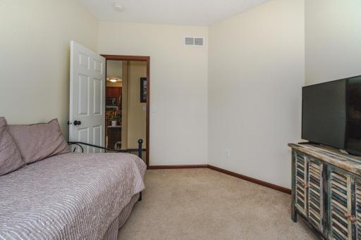 13231 Virginia Avenue S, Savage, MN 55378