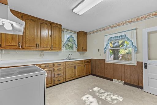 1240 Robin Lane SE, Rochester, MN 55904