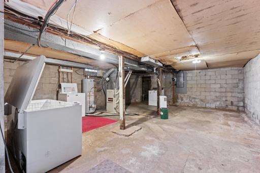 1240 Robin Lane SE, Rochester, MN 55904