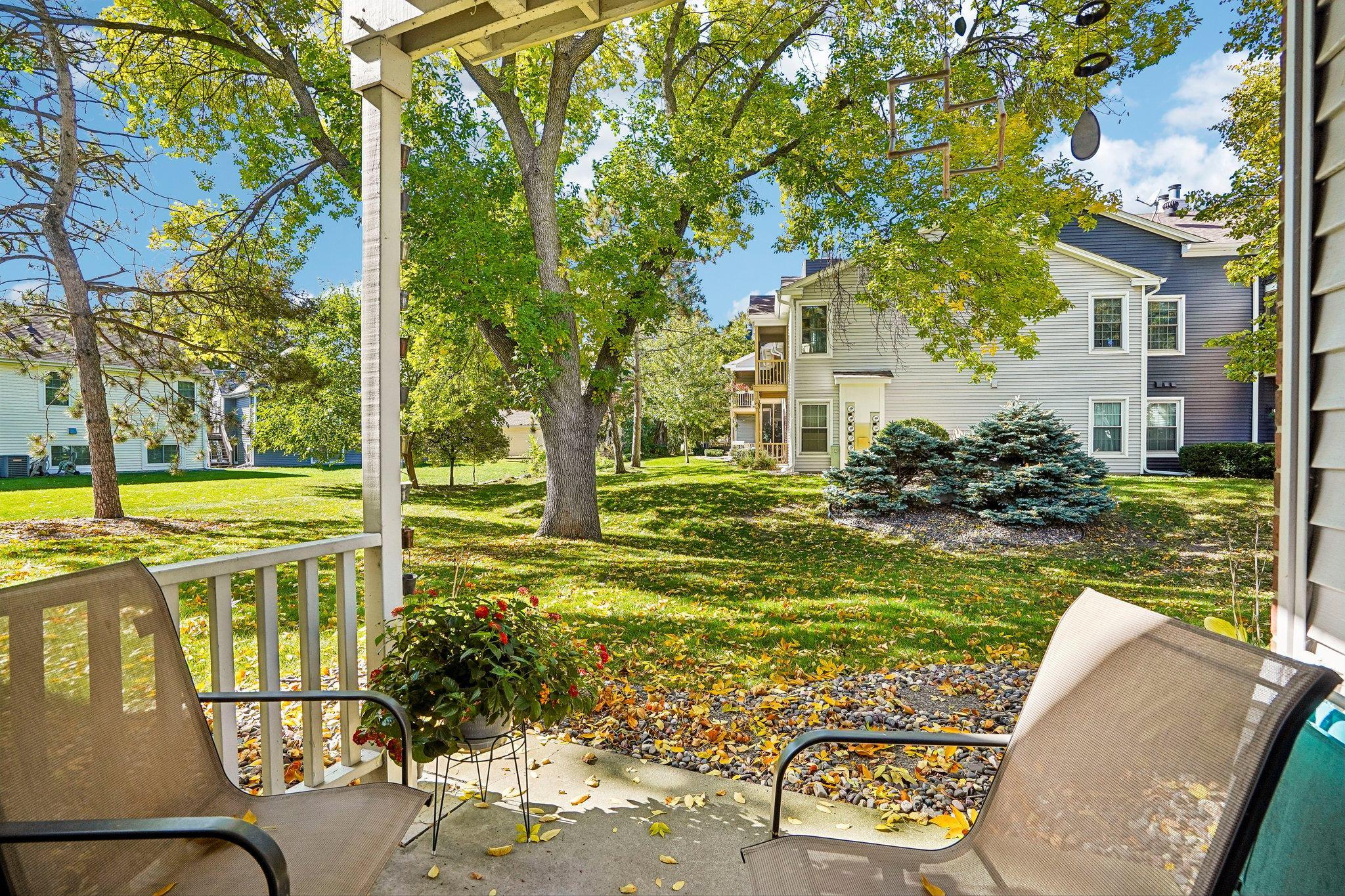 37-web-or-mls-W 110th St-S0810-037.jpg