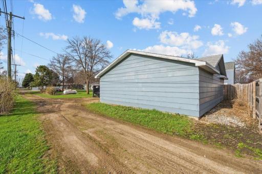 515 5th Street, Wyndmere, ND 58081