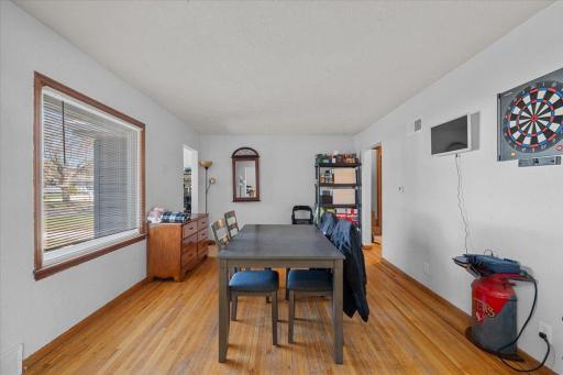 515 5th Street, Wyndmere, ND 58081