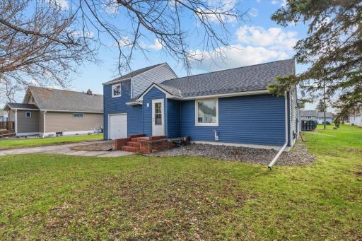 515 5th Street, Wyndmere, ND 58081