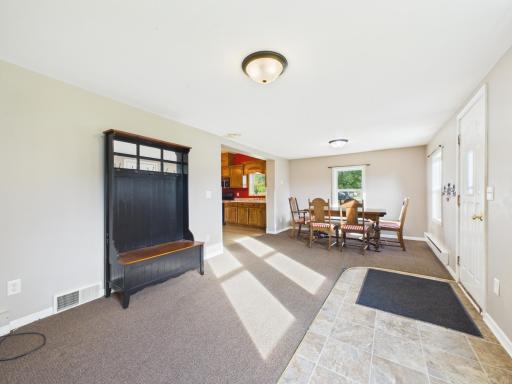 418 1st Avenue SW, Melrose, MN 56352