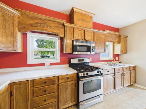 418 1st Avenue SW, Melrose, MN 56352