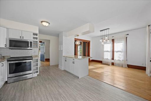 2908 32nd Avenue S, Minneapolis, MN 55406