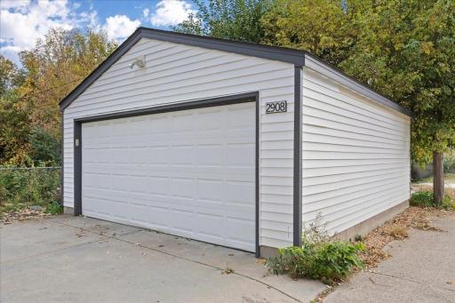 2908 32nd Avenue S, Minneapolis, MN 55406