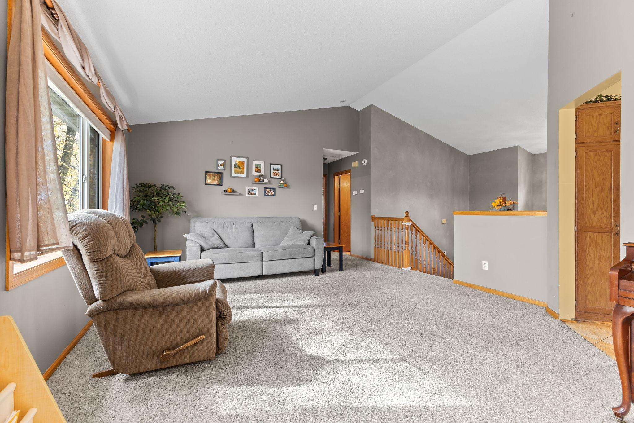 Vivid Spaces_205 Carissa Ln SW,_010.jpg