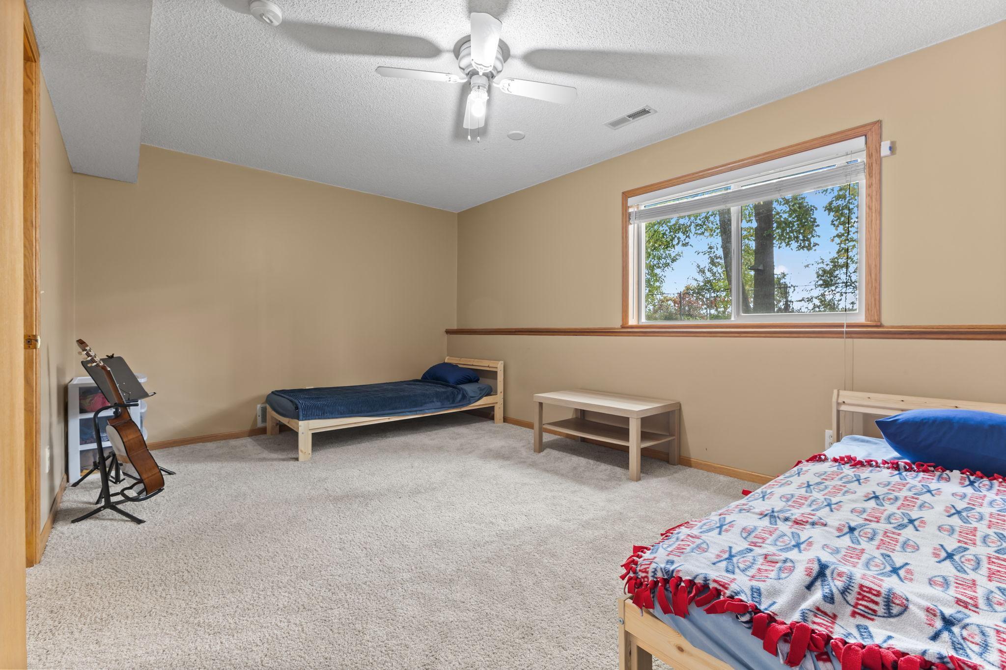 Vivid Spaces_205 Carissa Ln SW,_029.jpg