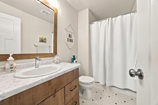 2136 Allison Lane W, West Fargo, ND 58078