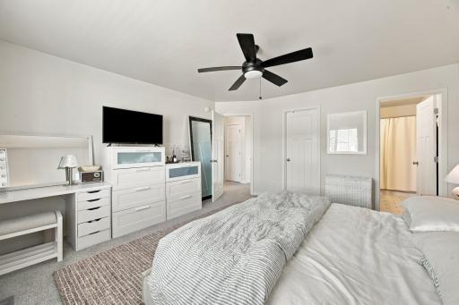 2136 Allison Lane W, West Fargo, ND 58078