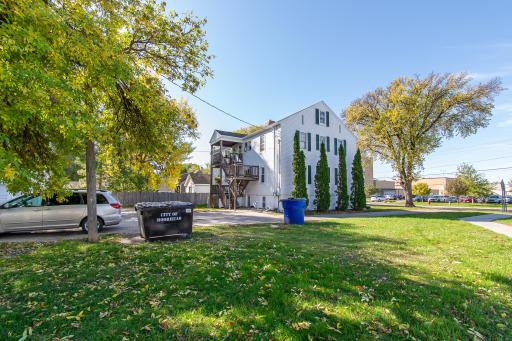 808 11th Street N, Moorhead, MN 56560