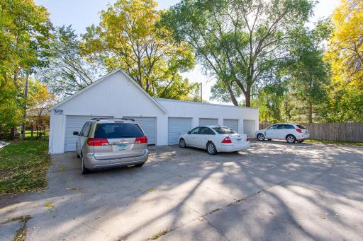 808 11th Street N, Moorhead, MN 56560