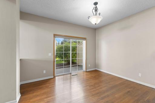 7756 Buttercup Court, Chanhassen, MN 55317