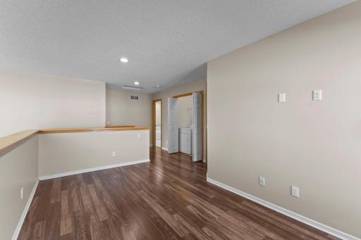 7756 Buttercup Court, Chanhassen, MN 55317