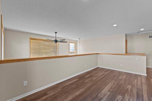 7756 Buttercup Court, Chanhassen, MN 55317