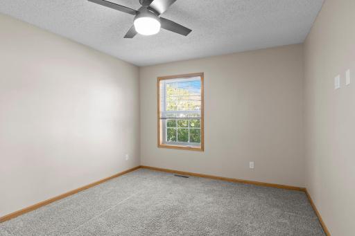 7756 Buttercup Court, Chanhassen, MN 55317