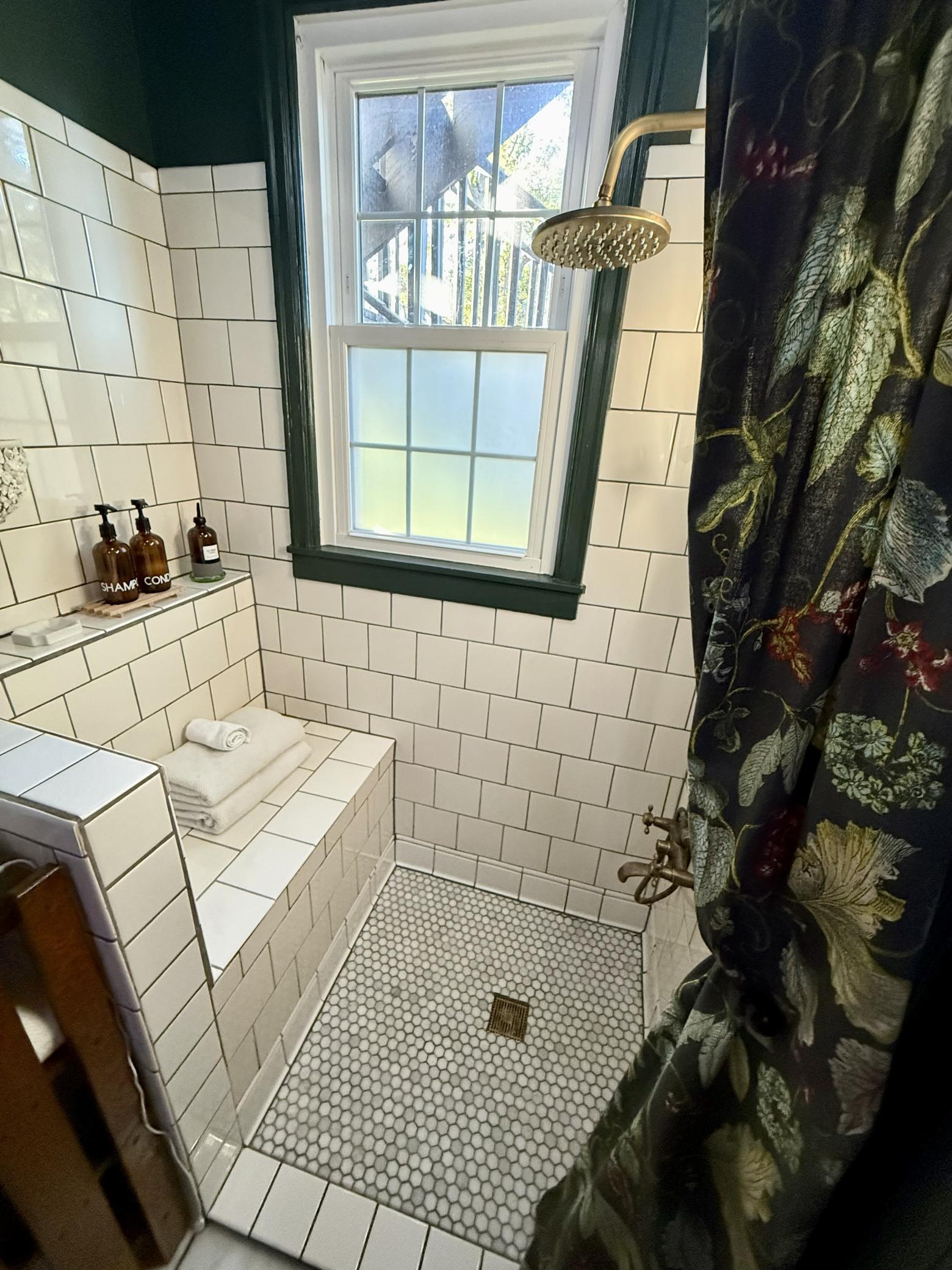Shower 1.jpg