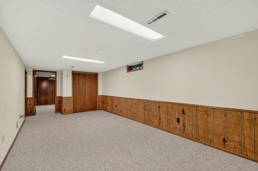 3716 1st Place NW, Rochester, MN 55901