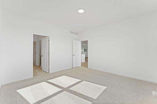 4322 132nd Avenue NE, Blaine, MN 55449