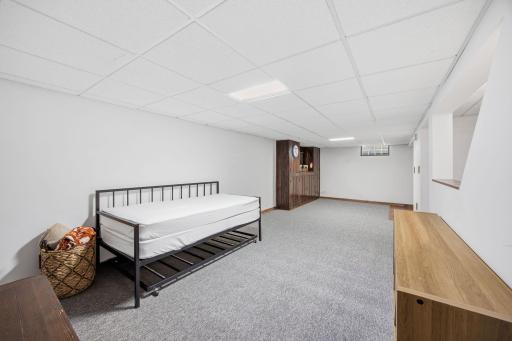 14-web-or-mls-920_Magnolia_Ave_E_Saint_Paul_MN_55106_016.jpg